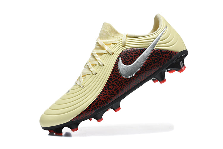 Nike Tiempo Legend