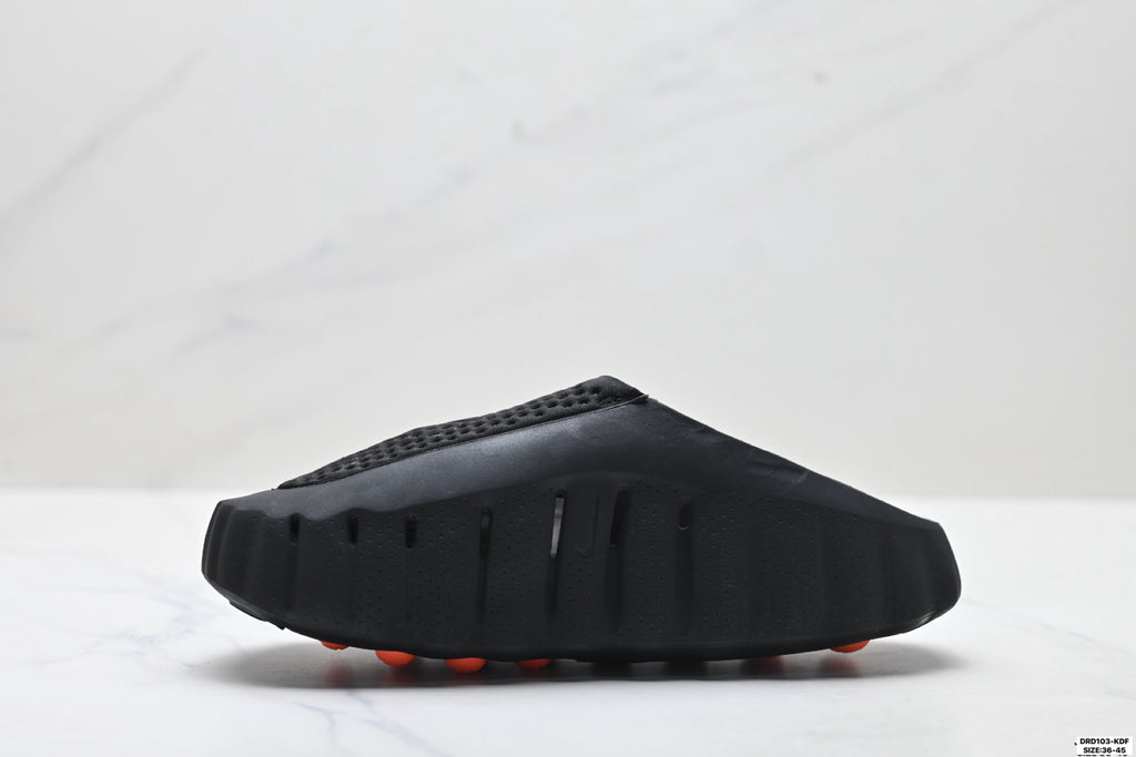 Nike Mind 001